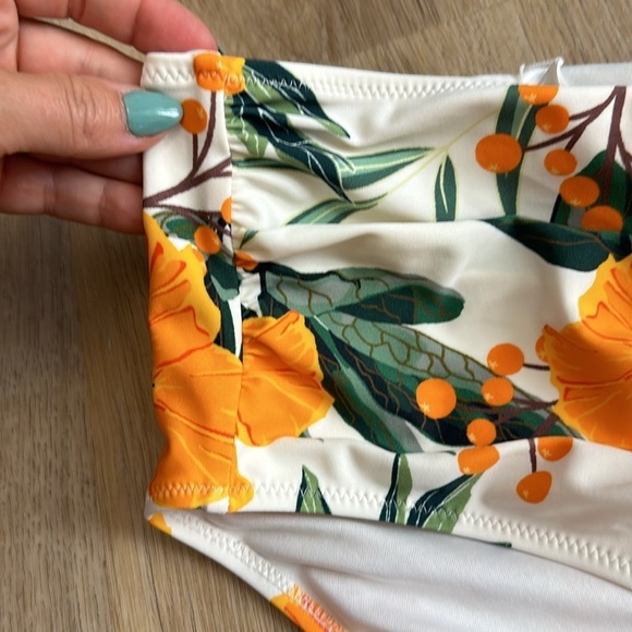 Cupshe Orange Floral High Rise High Leg Swim Bottoms size XS - Picture 4 of 5